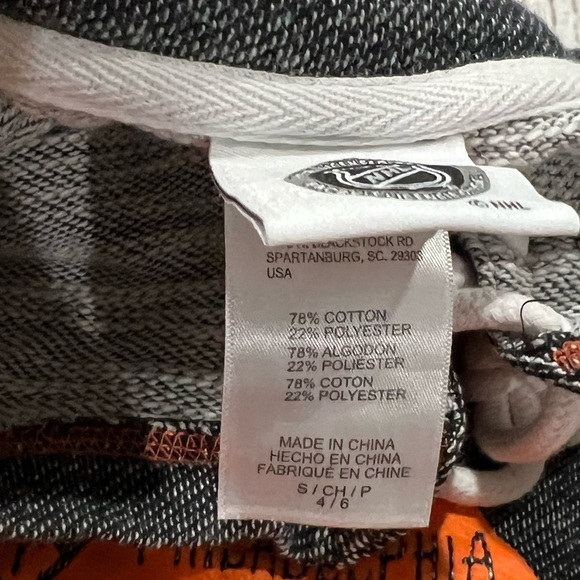 Women's Philadelphia Flyers Gray NHL Hockey Hoodie Shirt - Picture 5 of 5